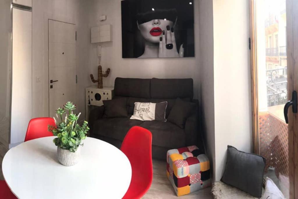 Apartamento De Diseno Centrico A 5 Min De Playa Alicante Bagian luar foto