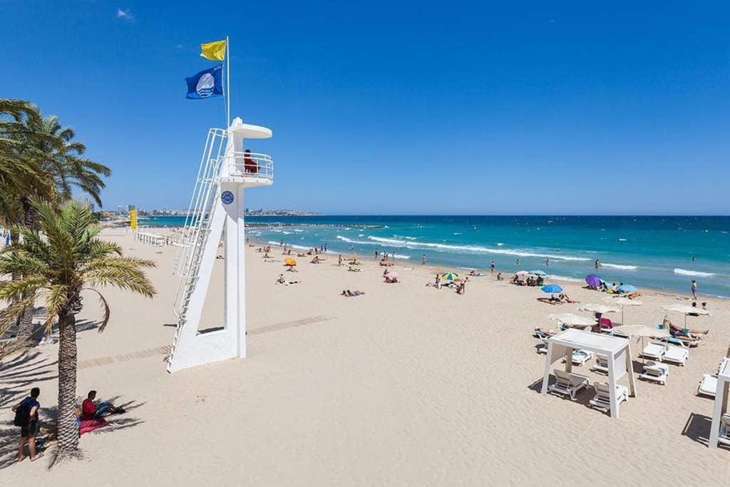 Apartamento De Diseno Centrico A 5 Min De Playa Alicante Bagian luar foto