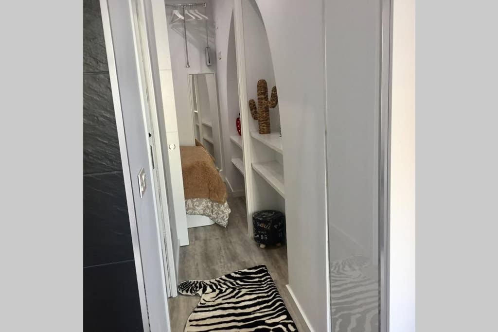 Apartamento De Diseno Centrico A 5 Min De Playa Alicante Bagian luar foto